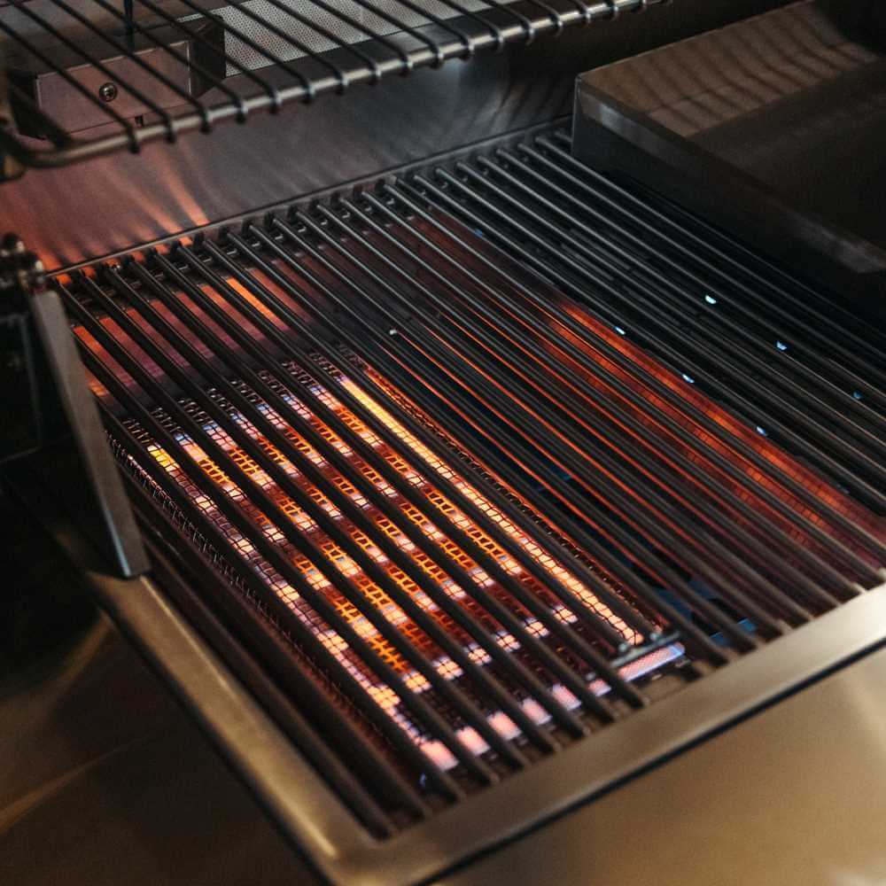 American Made Grills - Estate Grill. available 30", 36", or 42"